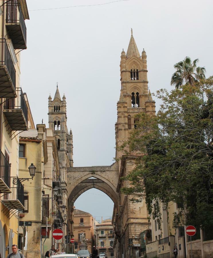 Casa Clo Alla Cattedrale パレルモ エクステリア 写真