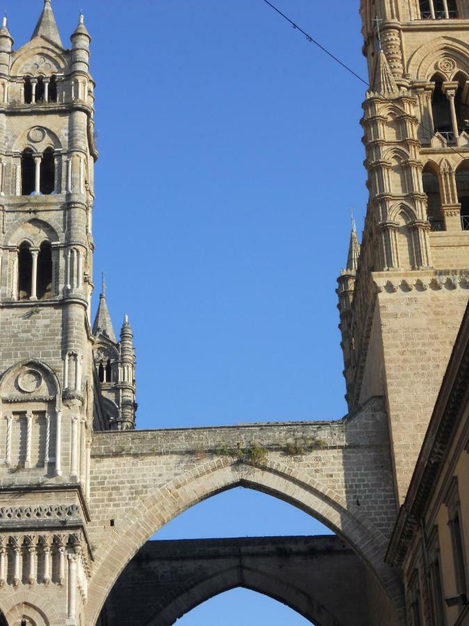 Casa Clo Alla Cattedrale パレルモ エクステリア 写真
